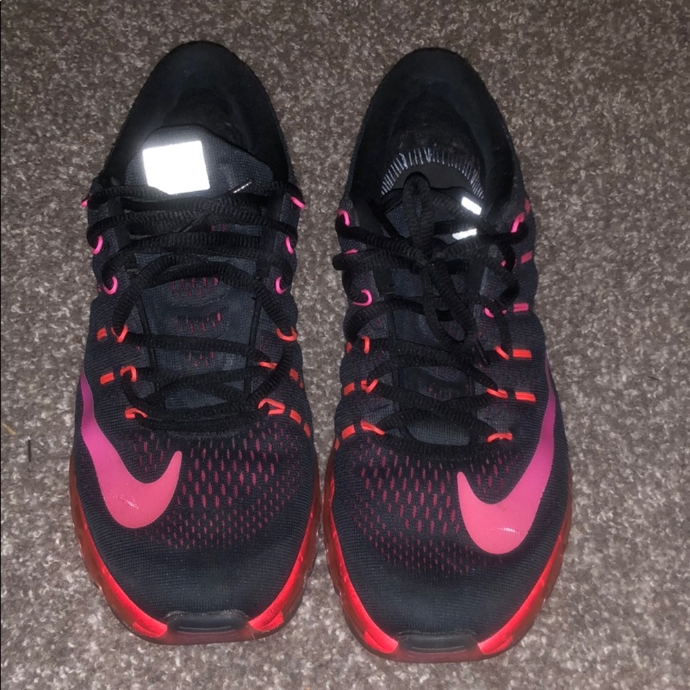 Nike air max
